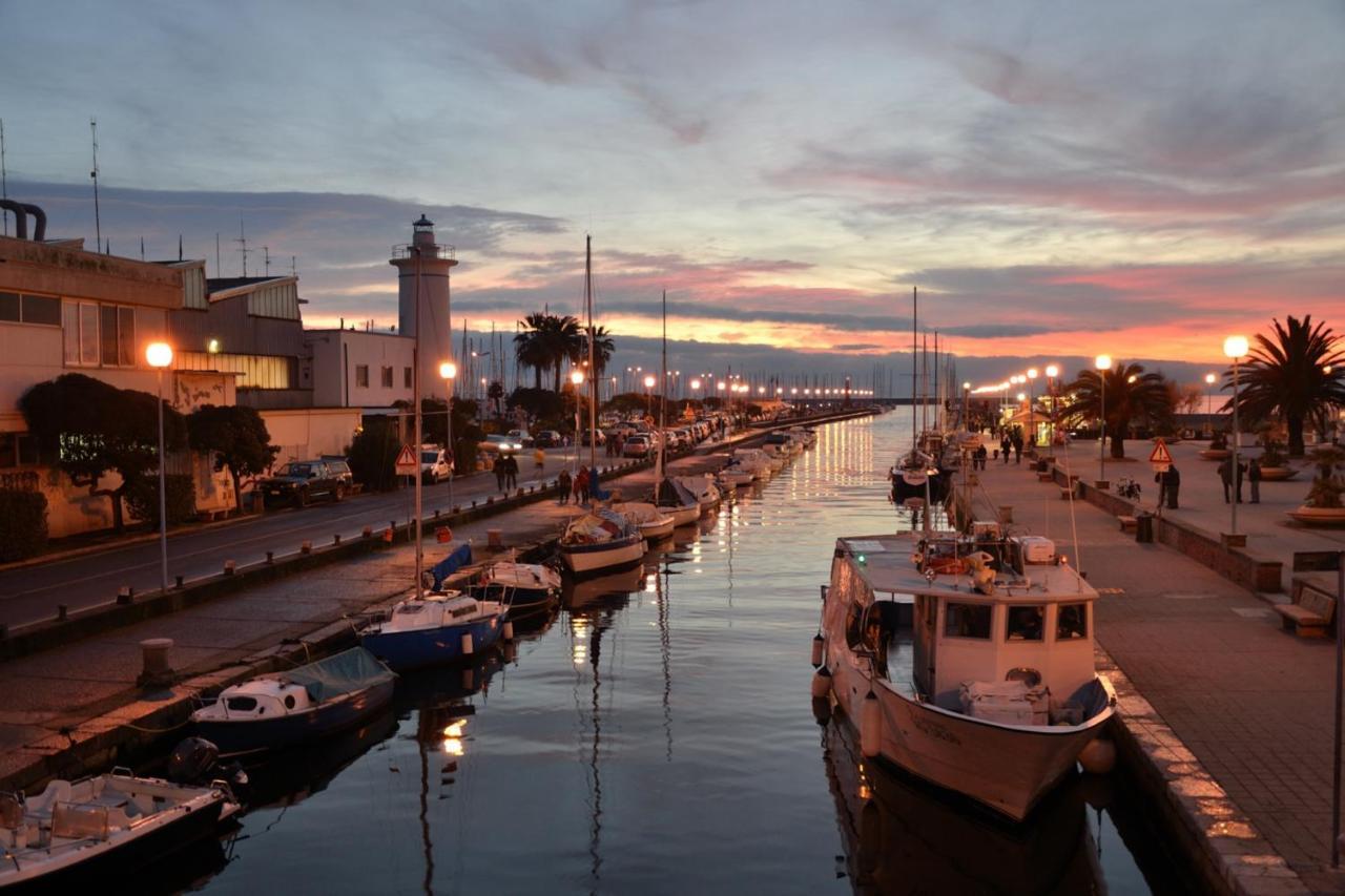 Casa Di Nicola Daire Viareggio Dış mekan fotoğraf