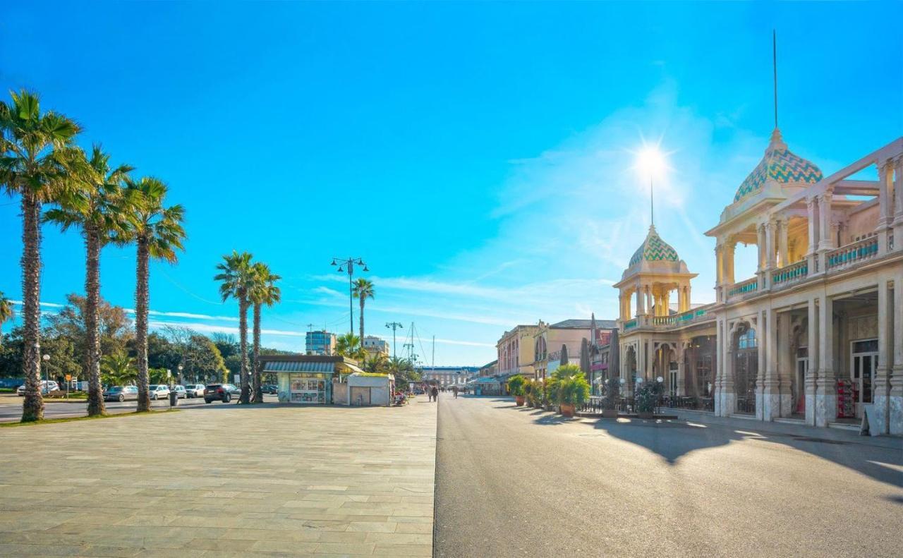 Casa Di Nicola Daire Viareggio Dış mekan fotoğraf